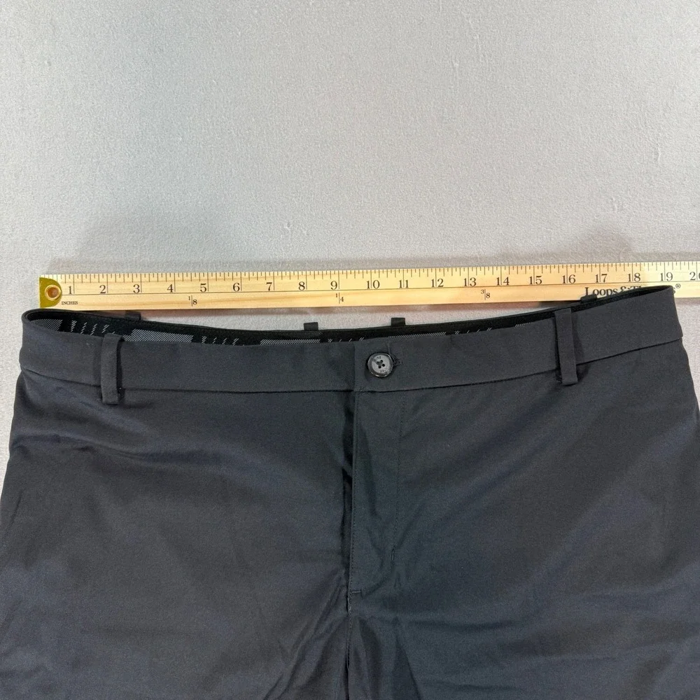 Nike Dri-FIT Golf Shorts Mens 38 Black Flat Front Performance Stretch Activewear